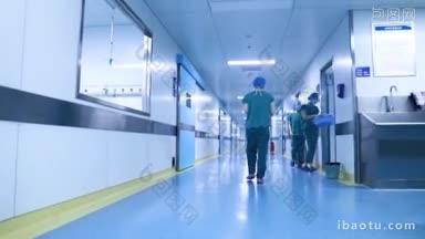 4K医疗_ 实拍手术室走廊里来往的护士